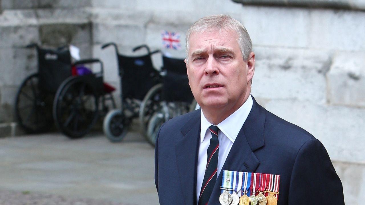 Photo of Andrew Windsor