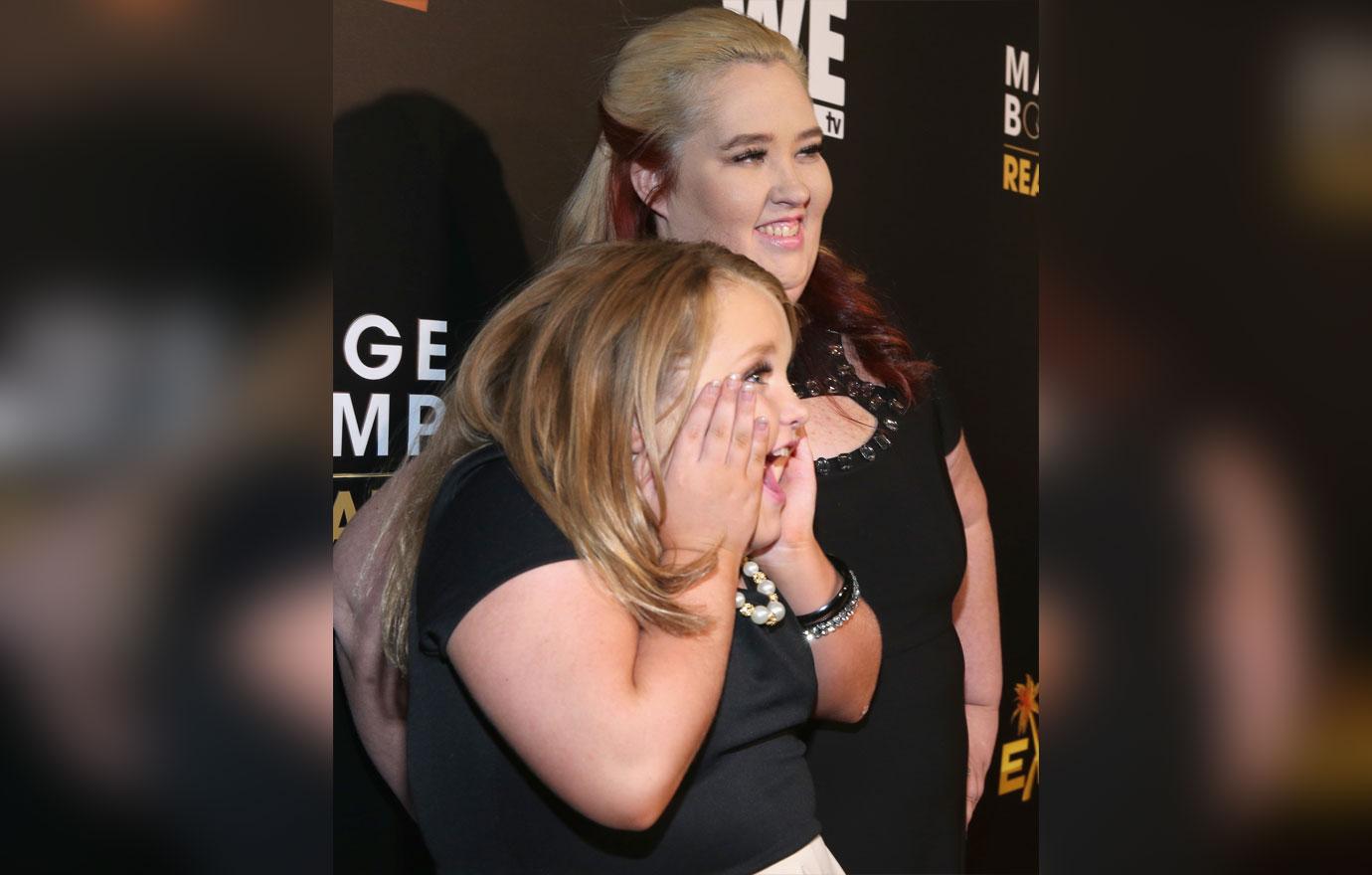 Mama June From Not To Hot Honey Boo Boo Meets Sugar Bear Fiancee First Time