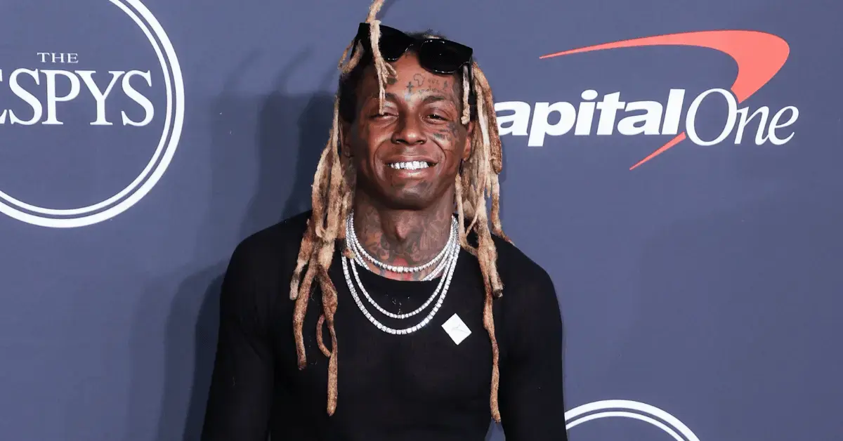 lil wayne settles lawsuit wrongful termination ex chef  damages los angeles vegas trip emergency rapper court