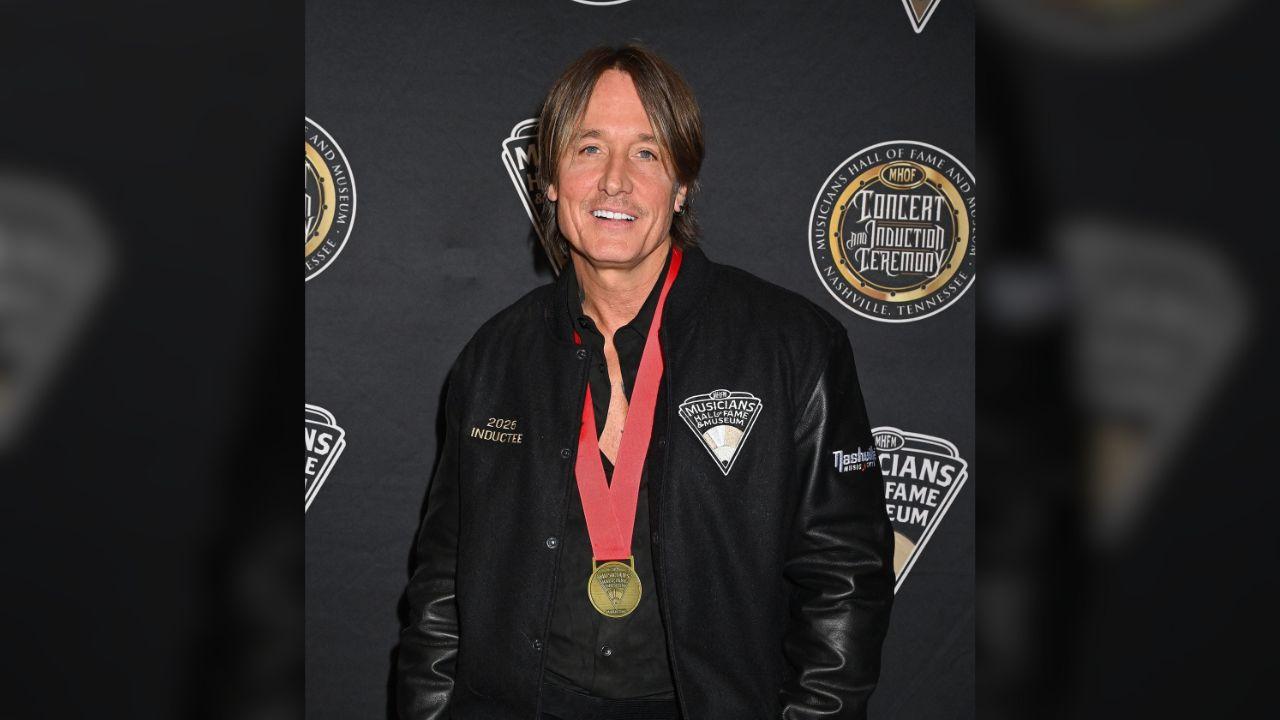 Photo of Keith Urban