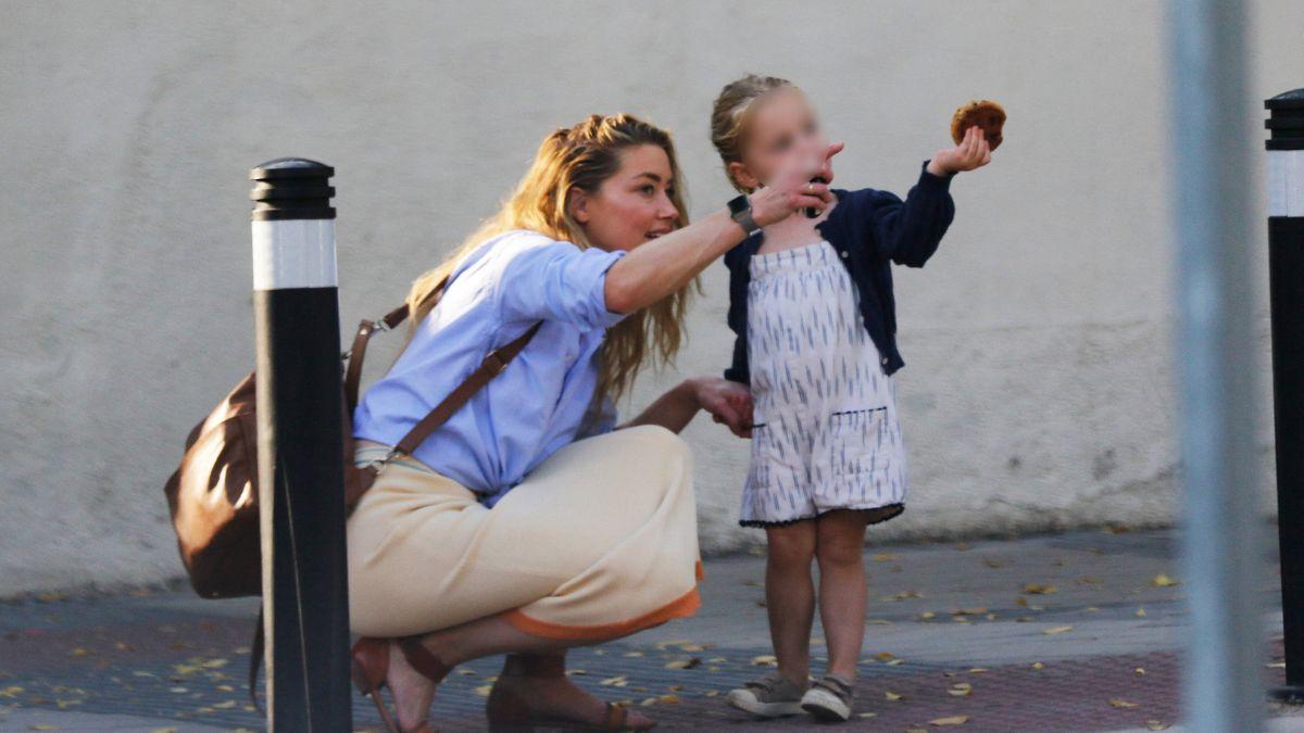 Amber Heard has three children.