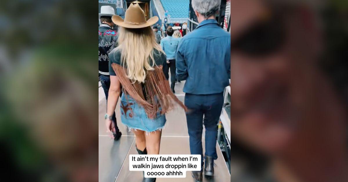 Miranda Lambert Suffers Wardrobe Malfunction In Tiny Miniskirt Video