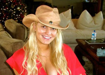 //jessica simpson hawaii photo