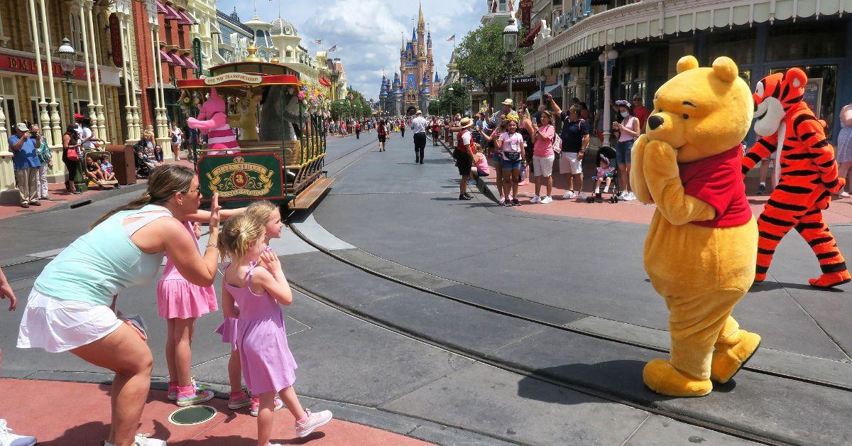 Disney Blasted By Critics After Male Employee Wears Dress And Makeup 0378