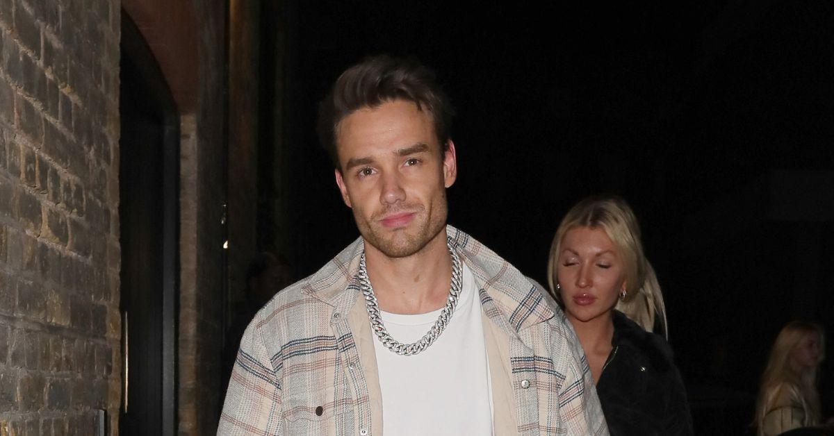 Liam Payne’s Baby Mama 'Can’t Stop Weeping' Over Star’s Death Aged 31(02)