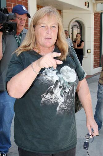 20 Wild Secrets Jacko's Doctor Feelgood Arnold Klein Took To His Grave