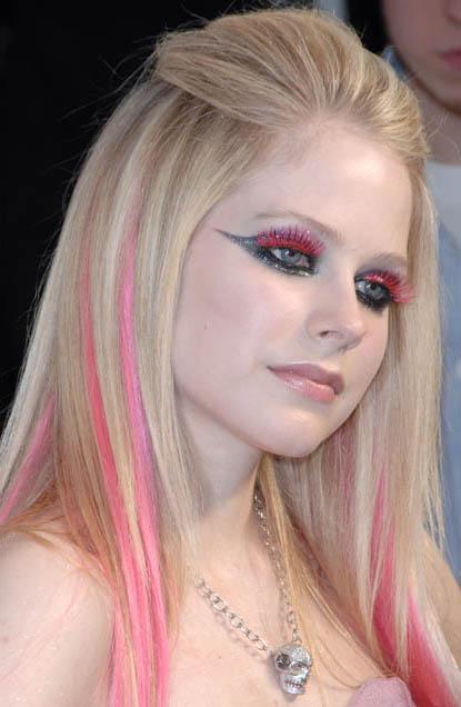 //avril lavigne celebrity makeup disaster