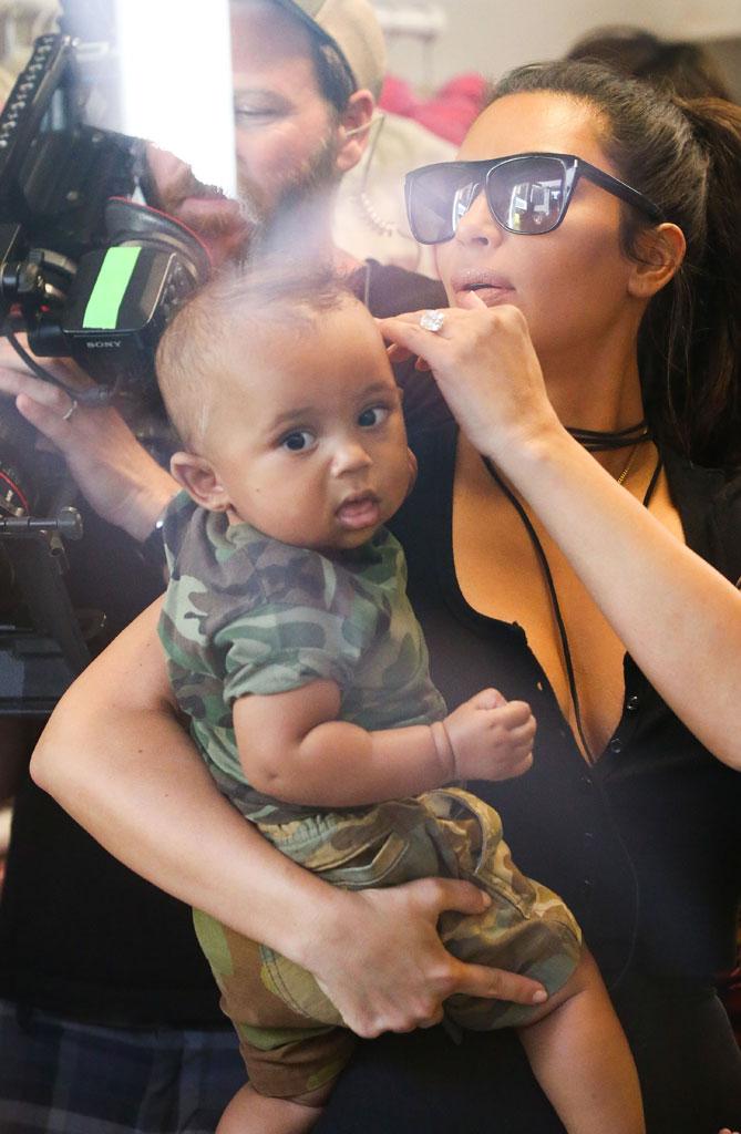 //Kim Kardashian Kanye Divorce Kids Saint North West