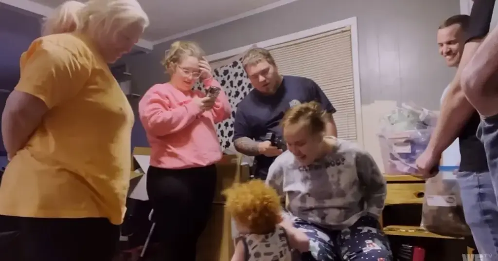 honey boo boo mama june honor anna cardwell