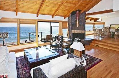 //britney spears ocean front malibu house