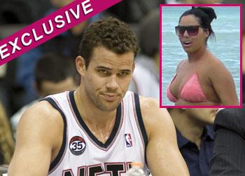 //kris humphries myla sinanaj