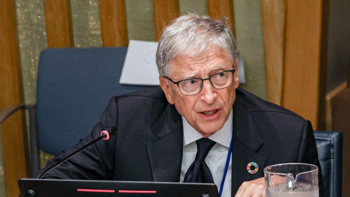 bill gates jeffrey epstein emails completely false russian girls