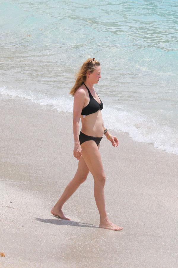 Uma Thurman Shows Off Bikini Body In St. Barts