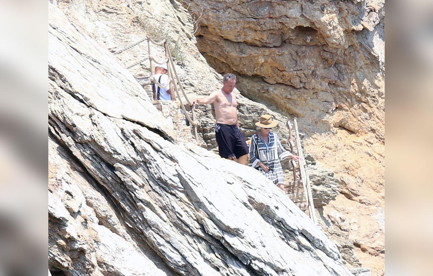 Tom Hanks Shirtless Wife Vacation Greece