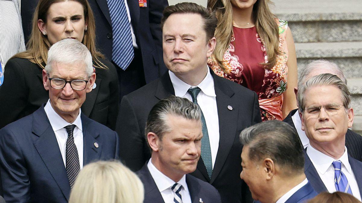 Photo of Tim Cook, Elon Musk, Pete Hegseth