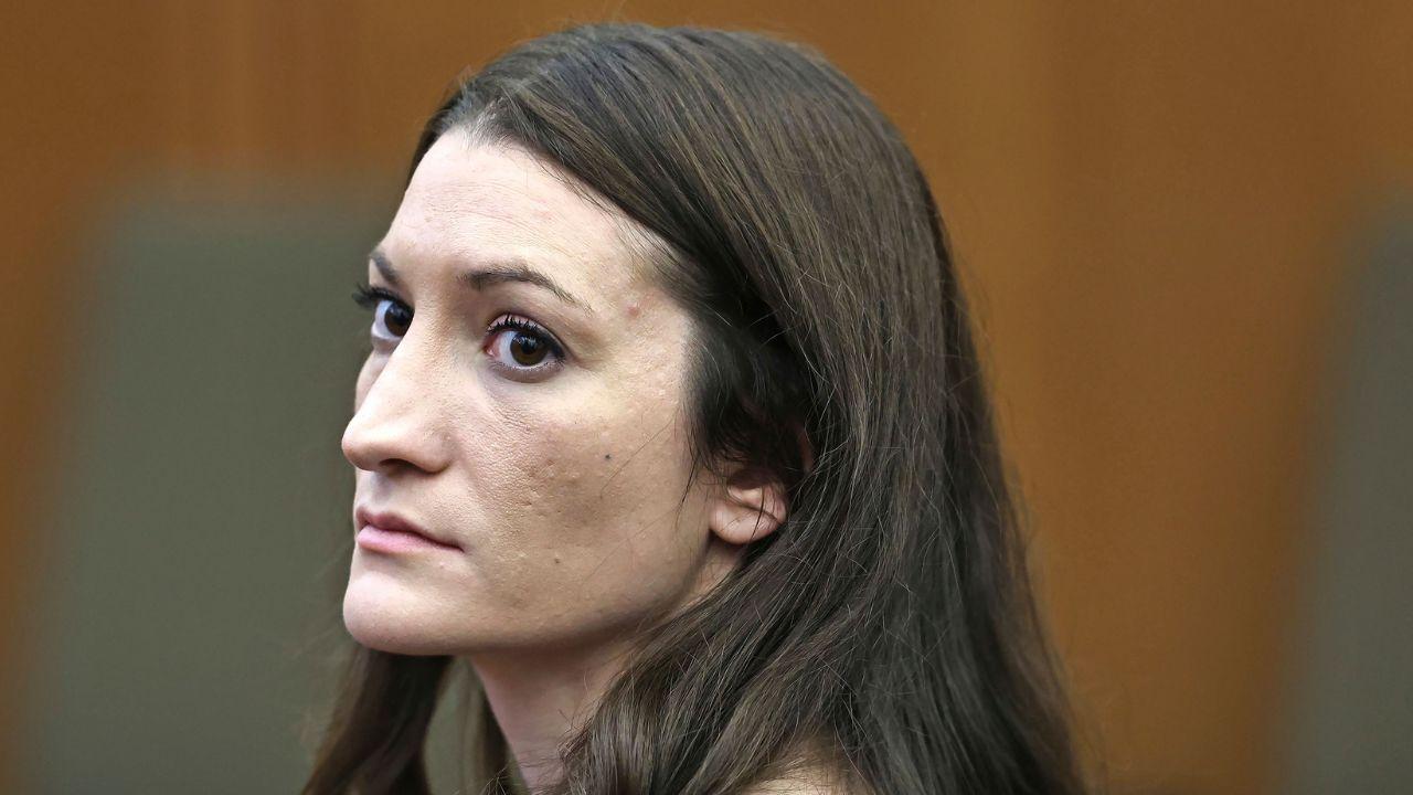 image of Patrick Clancy's Reddit posts reportedly detail Lindsay Clancy's experiences with psychiatric medications before the killings.