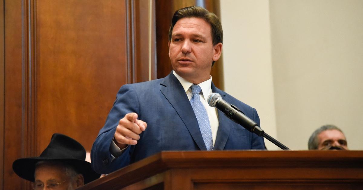 sarah huckabee sanders frontrunner considered ron desantis vp