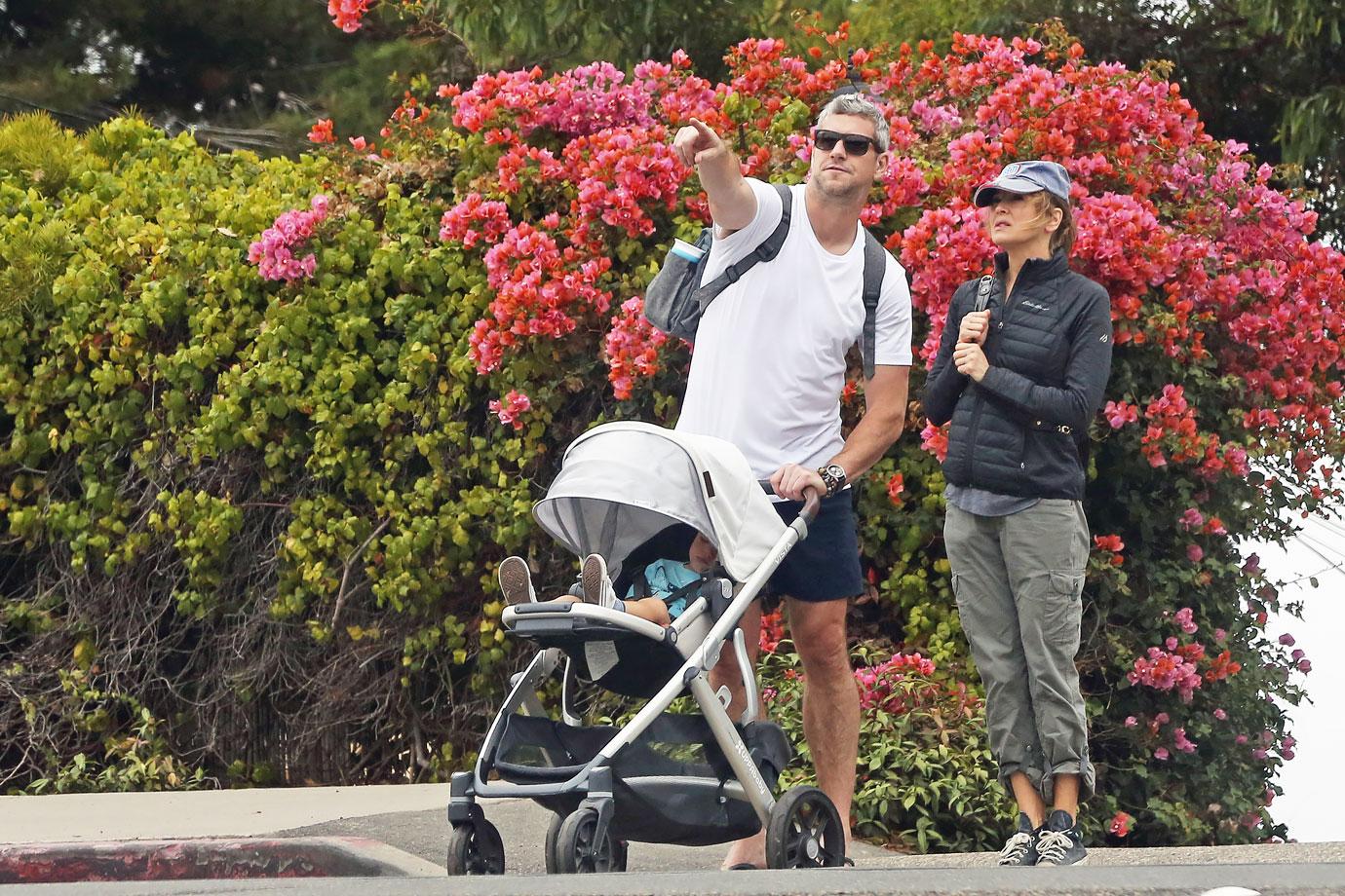 Renee Zellweger Avoids Pushing Stroller During Outing Ant Anstead S Son