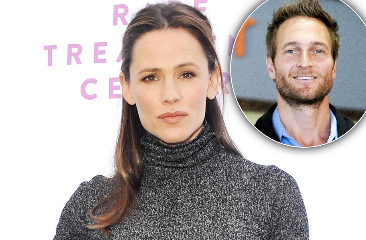 Jennifer Garner New Boyfriend Still Married