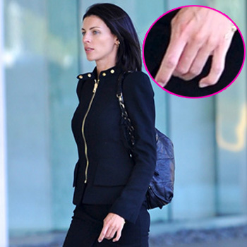 //liberty ross no wedding ring