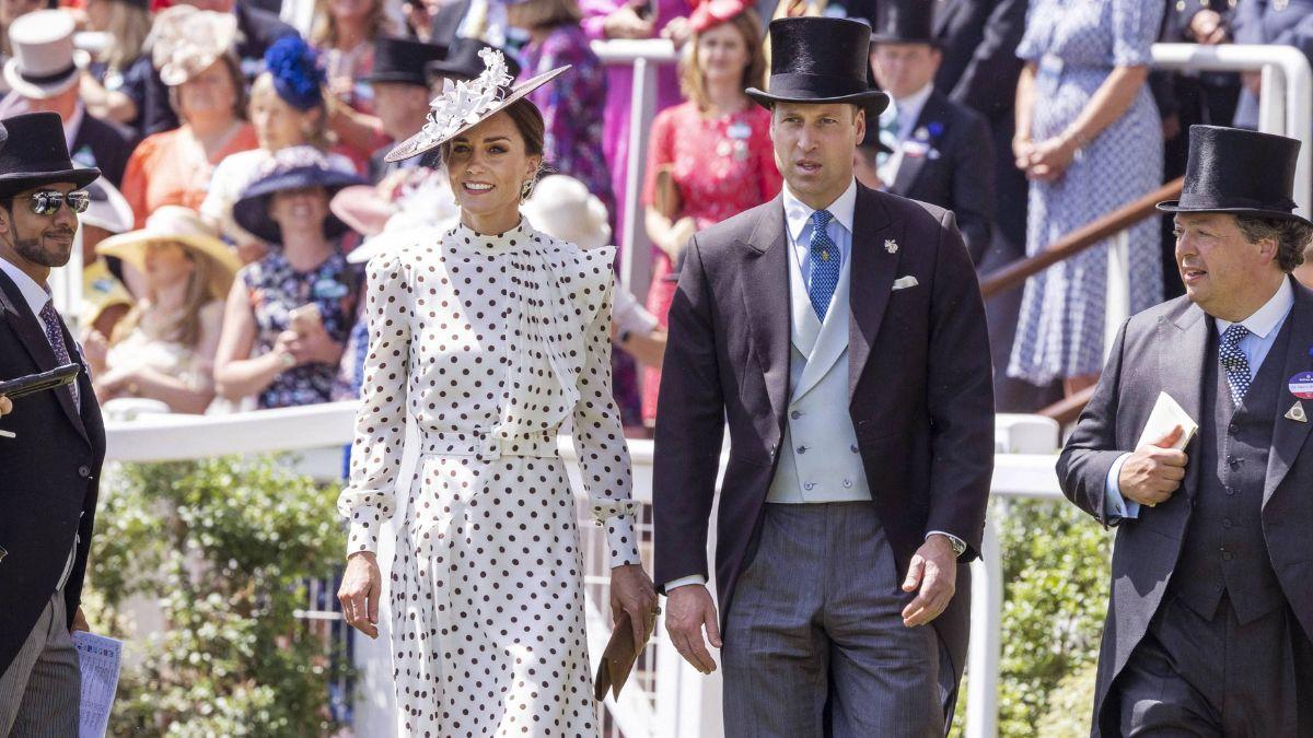 Biographer claims Charles resents William more than Harry.