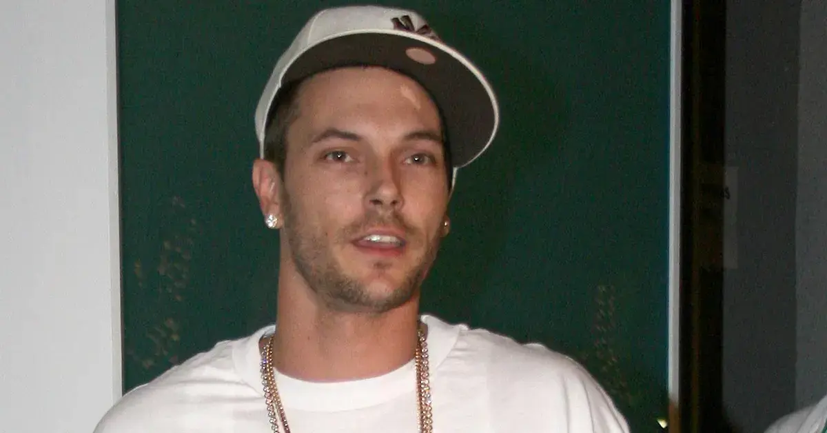 britney spears ex husband kevin federline dragging her back to court child support hawaii jayden