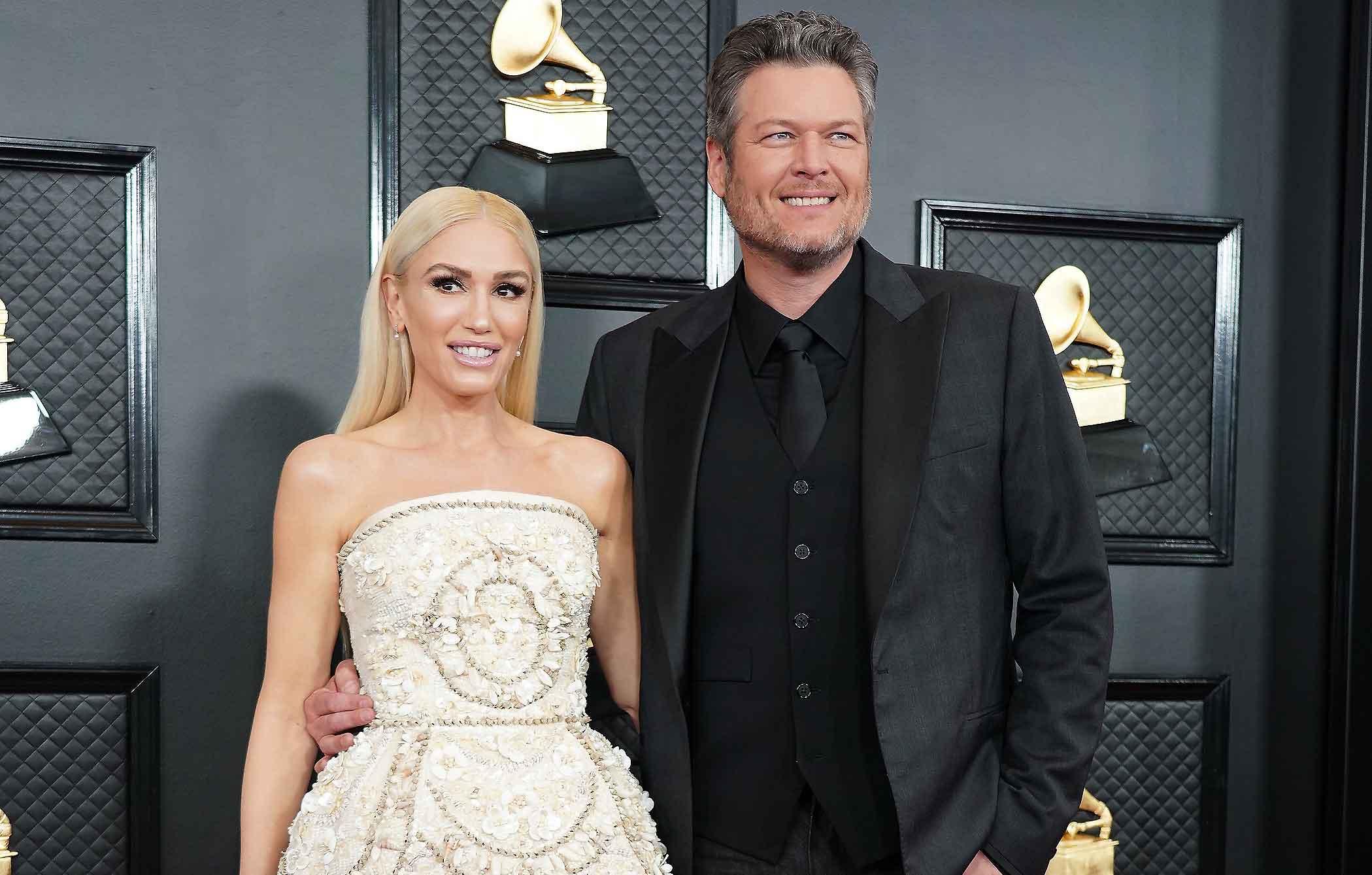 gwen stefani pressured blake shelton to leave the voice marriage troubles