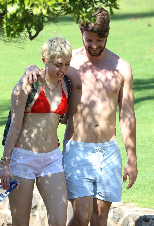 Miley Cyrus Bikini Photos