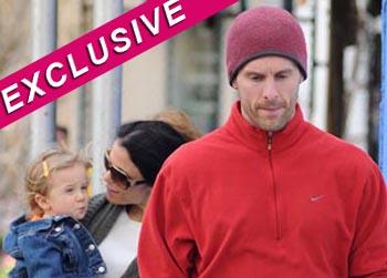 //pp_frankeljasonpackover_splashnews