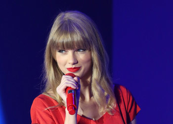 //taylor swift toxic love wenn