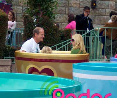 //camillekelsey disneyland_ _