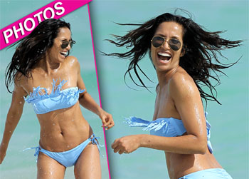 //padma lakshmi bikini splash