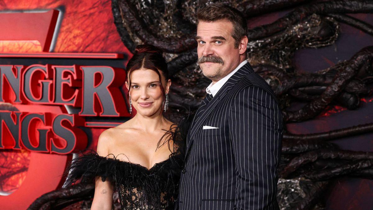 Photo of Millie Bobby Brown, David Harbour'