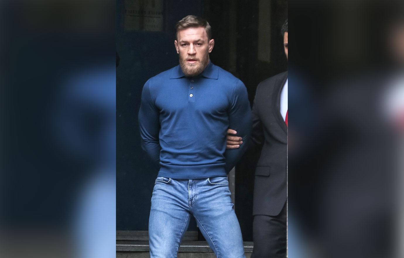 //Conor McGregor Leaves Precinct Attack