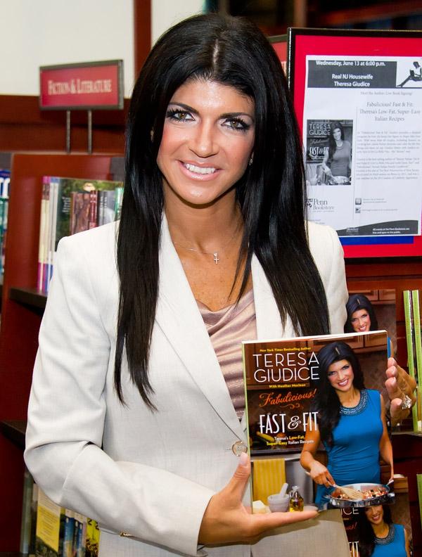 Teresa Giudice Prison List Rules Secrets Photos