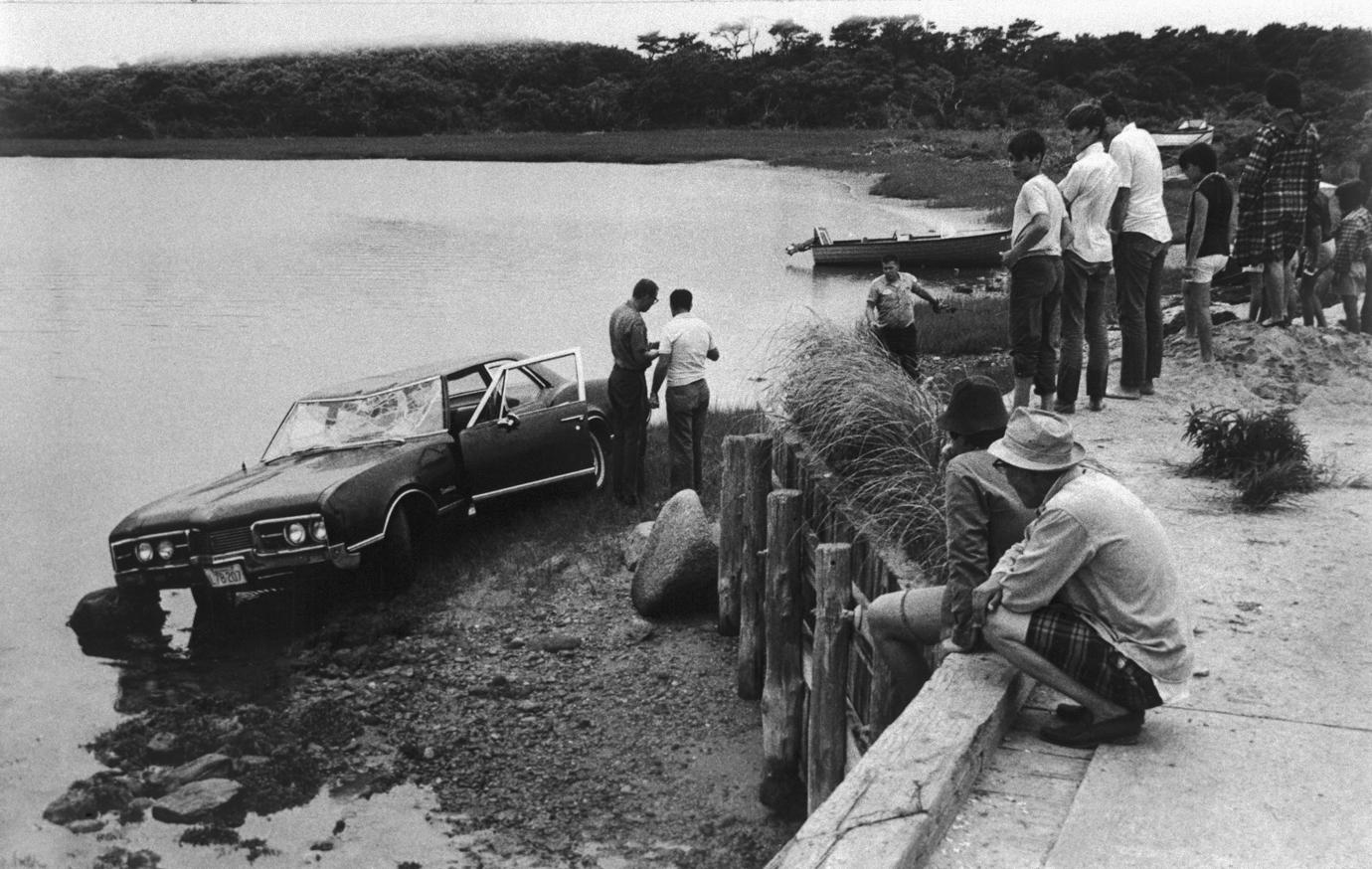 Ted Kennedy & Mary Jo Kopechne Chappaquiddick Car Accident