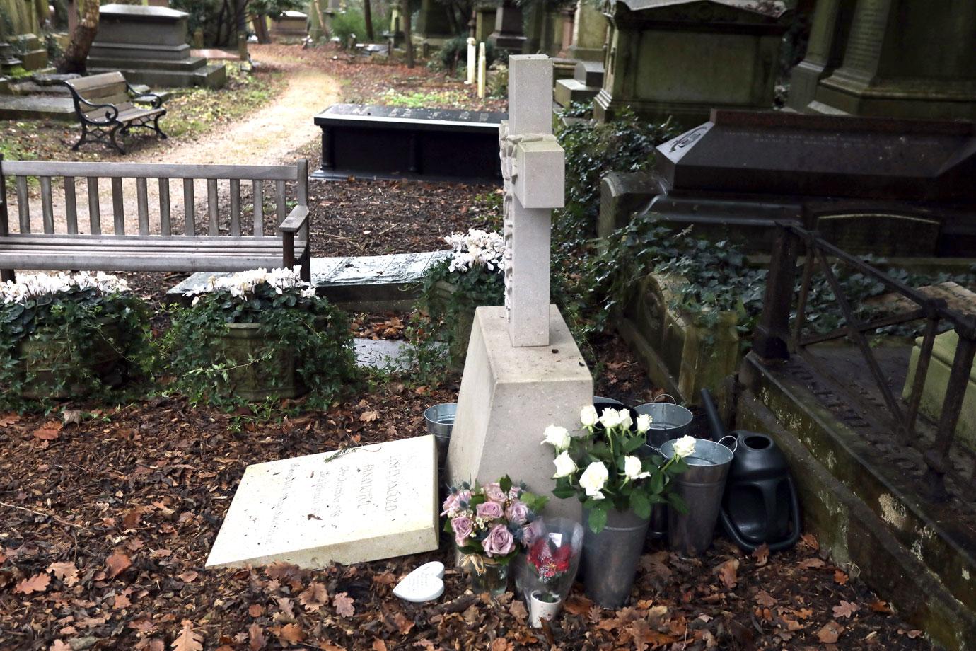 George Michael Family Refuse Headstone Fear Stalkers