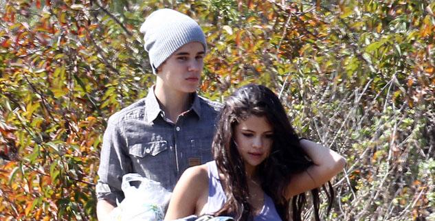 Justin Bieber Selena Gomez struggles split