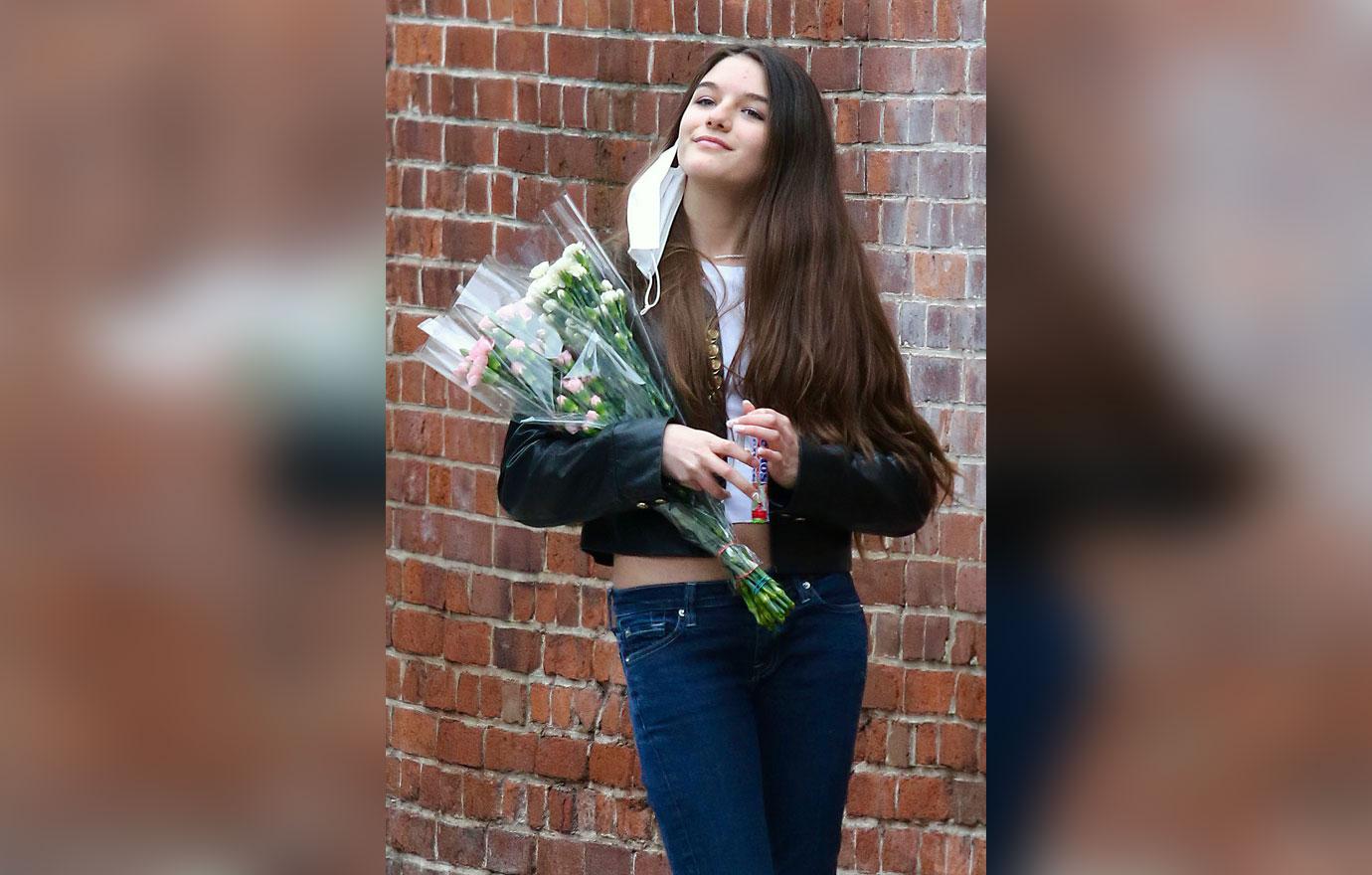 Katie Holmes Daughter Suri Celebrates 15th Birthday Tom Cruise Mia 