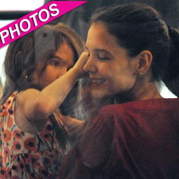 //katie holmes suri cba