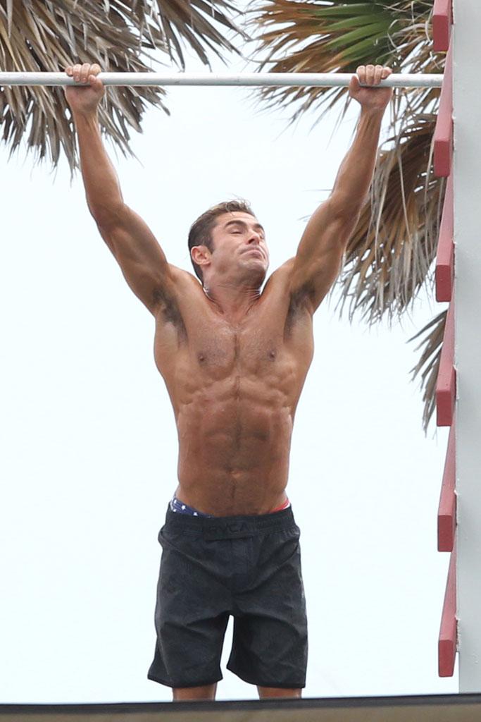 Zac Efron Muscles Workout Miami Beach