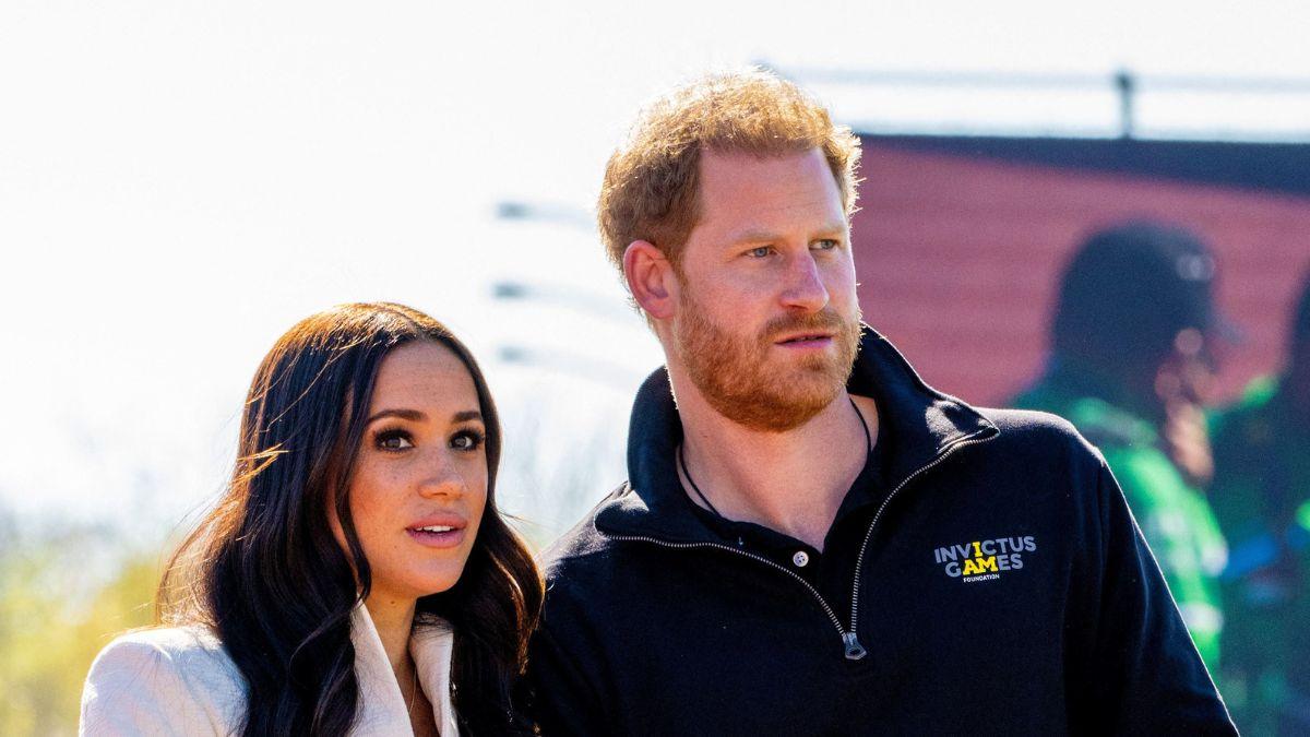 Bill Simmons slams Prince Harry and Markle after Spotify deal collapse.