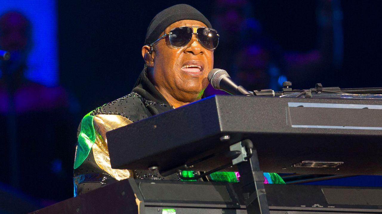 Photo of Stevie Wonder 