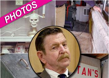 //satans den david parker ray ap