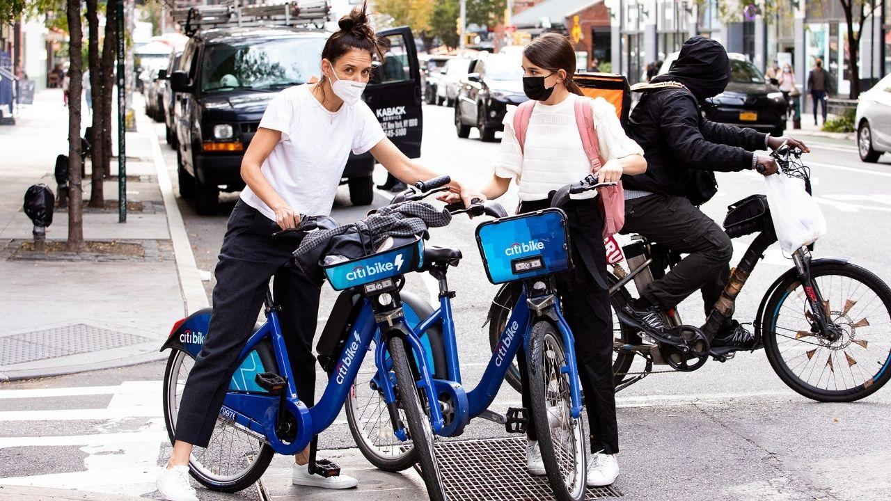 Photo of Katie Holmes and Suri Cruise