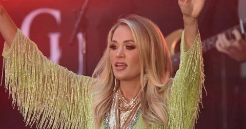 carrie underwood pals fear stars life thrown into chaos she takes american idol katy perry