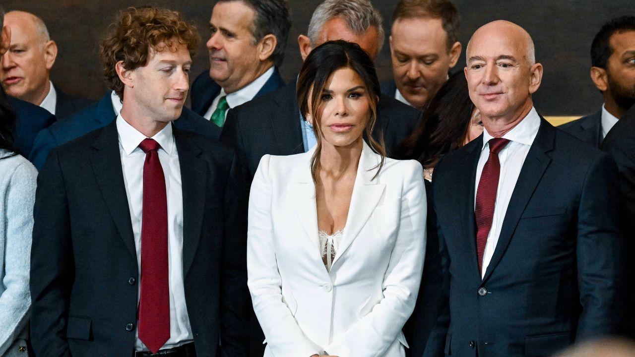 Photo of Jeff Bezos and Mark Zuckerberg, Lauren Sanchez