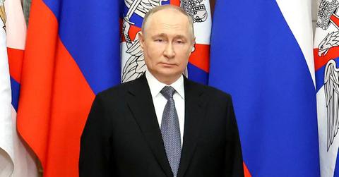 volodymyr zelenskyy speaks vladimir putin threaten buffer zone kharkiv