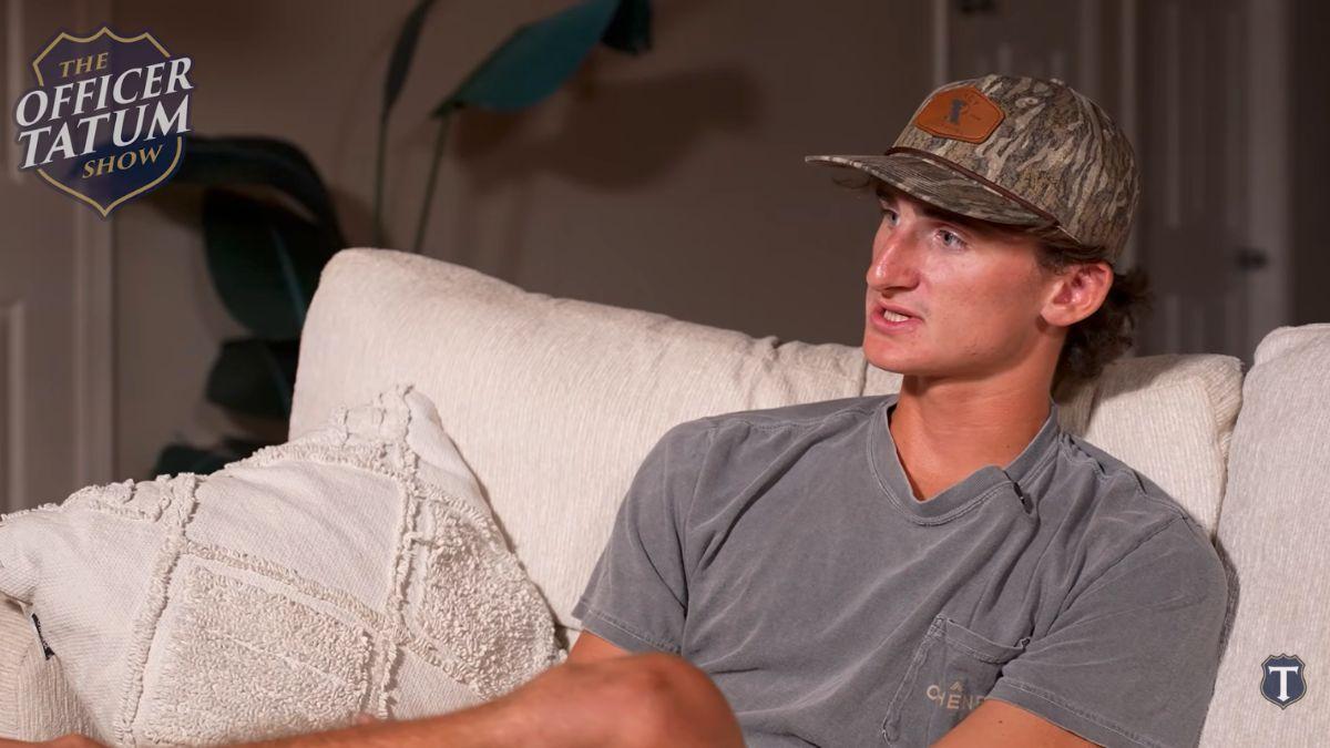 image of Warren Hudson insisted 'no one touched' Nolan Wells' cellphone and said there was 'nothing to hide.'