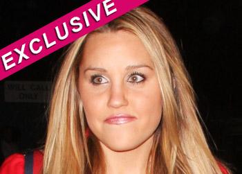 //pp_amandabynesparents_wenn